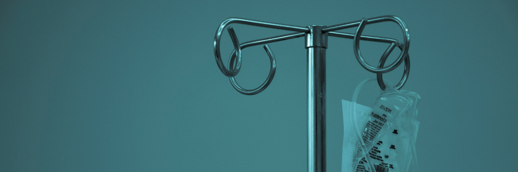 pied à perfusion avec une poche